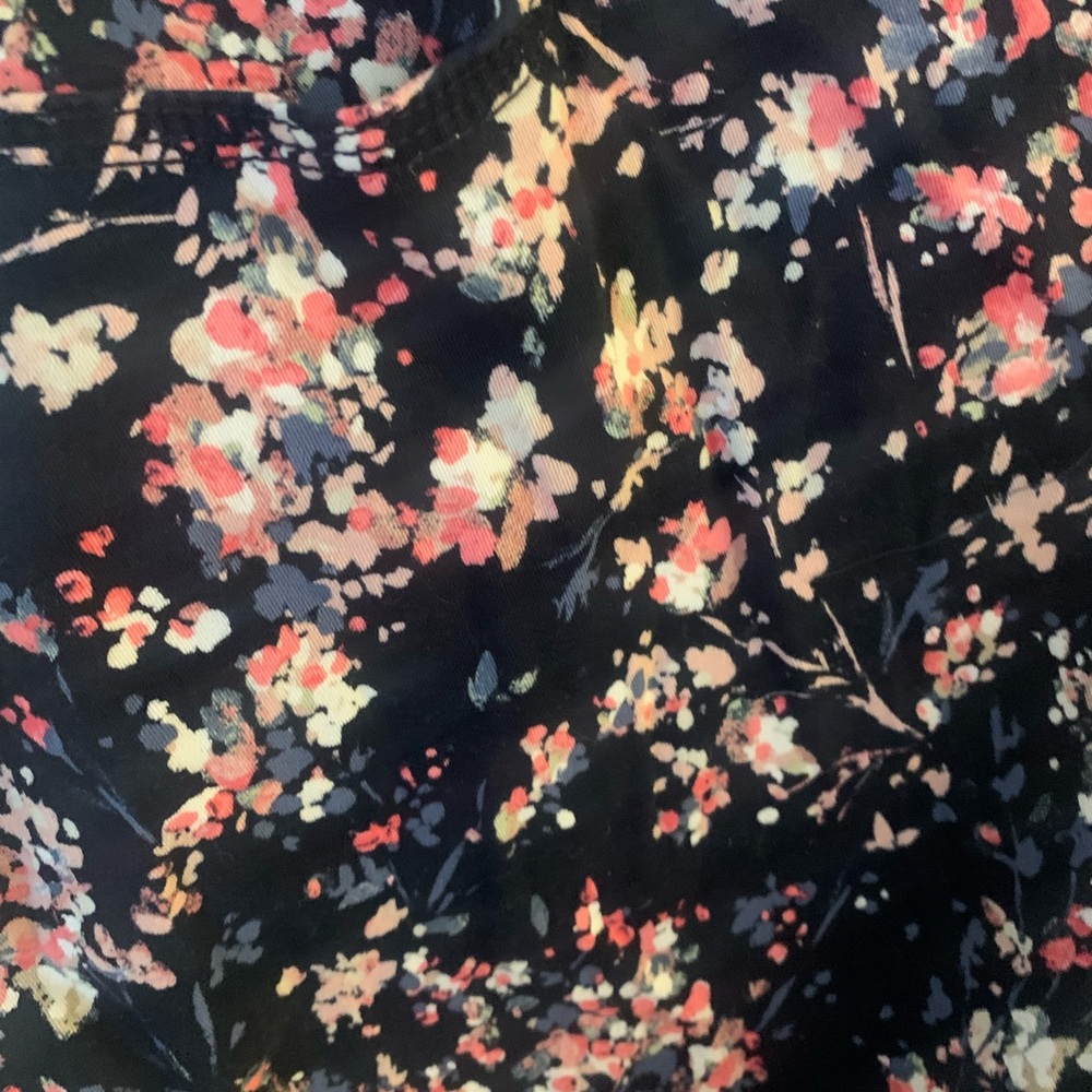 Pre Owned Women’s Juniors Bandolino Skimmer Capri Style Pants Floral Sz 10 - Picture 10 of 12